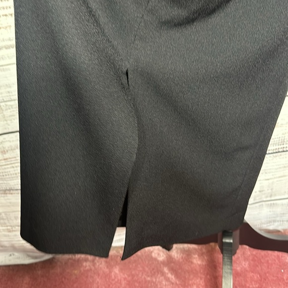 LeSuit Petite 2 piece Outfit Skirt/Blazer Combo 12P - Picture 5 of 11